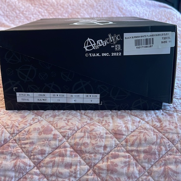 T.U.K. Black & White Flower Clogs - Picture 8 of 11